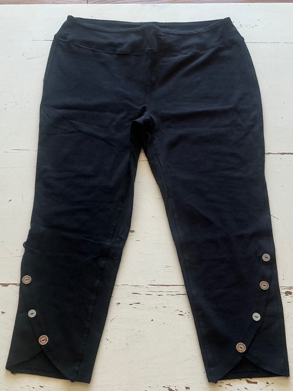 Neon Buddha Black Capri Pants with 4 button detail Large